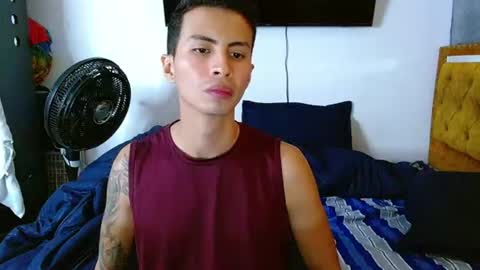 velk_hot1 online show from 07-29-26, 01:53
