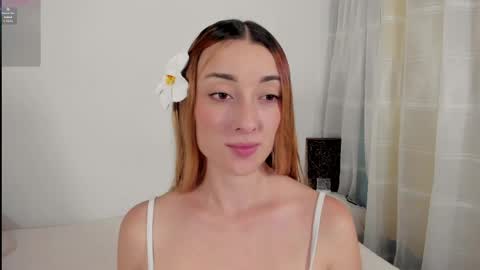 Snapshot of velvet_00 chatting on 05-13-26, 03:37 velvet_00 online show from 05-13-26, 03:37