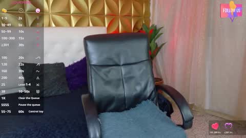 velvet_cam online show from 10-27-25, 04:16