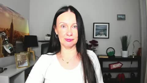 Jasmine online show from 09-24-25, 05:44