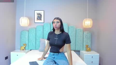 velvet_scarlet online show from 04-09-26, 02:33