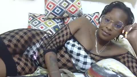 Snapshot of velvet_temptress chatting on 01-22-25, 05:49 velvet online show from 01-22-25, 05:49