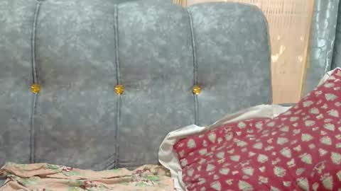 Snapshot of velvet_temptress chatting on 02-25-25, 05:08 velvet online show from 02-25-25, 05:08