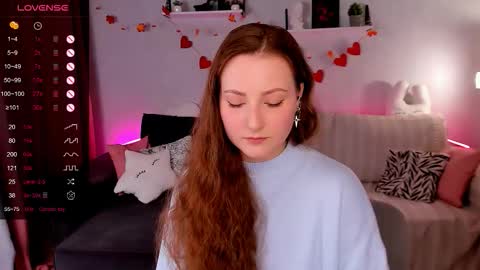 Snapshot of velvetcherry_ chatting on 11-15-25, 08:55 Mia online show from 11-15-25, 08:55