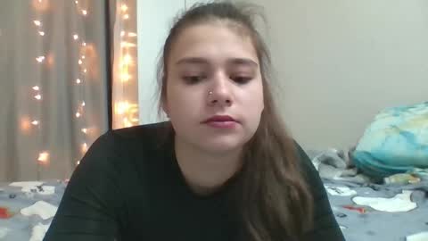 velveted_ivy online show from 11-10-25, 10:47