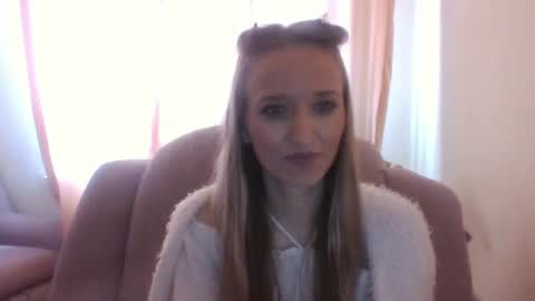 Snapshot of velvetintuition chatting on 05-02-26, 07:35 velvetintuition online show from 05-02-26, 07:35
