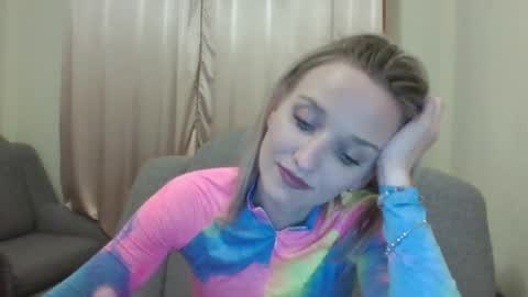 Snapshot of velvetintuition chatting on 05-22-26, 08:03 velvetintuition online show from 05-22-26, 08:03
