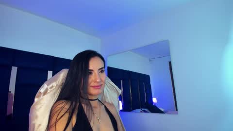 Velvet online show from 04-29-26, 01:37