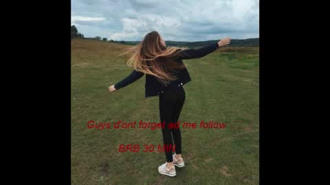 velvetmoon123 online show from 03-07-26, 06:54