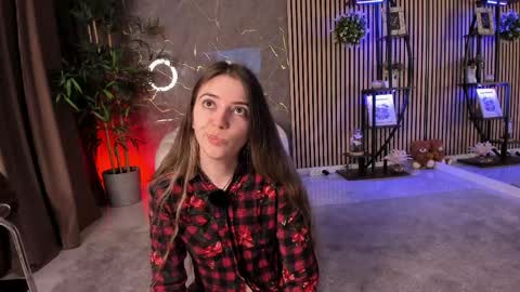 Velvet online show from 04-21-26, 03:24