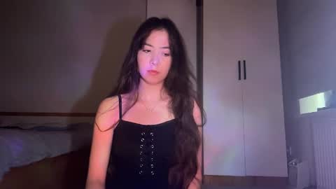 Snapshot of vemeeer chatting on 06-29-26, 03:23 vemeeer online show from 06-29-26, 03:23