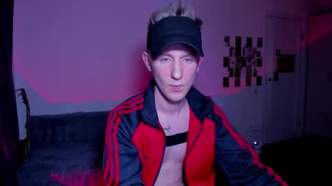 Snapshot of vence_dor chatting on 03-14-26, 08:47 Vence online show from 03-14-26, 08:47