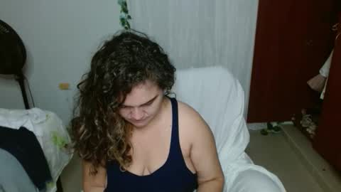 venecasexy44 online show from 04-28-26, 09:47
