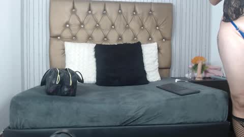 veneno hot online show from 01-22-25, 01:21