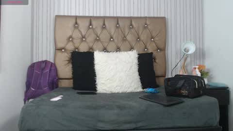 veneno hot online show from 02-04-25, 02:10