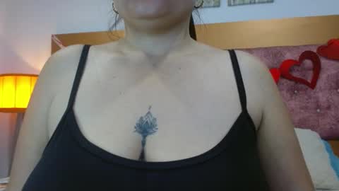 Snapshot of vennuss89 chatting on 09-28-25, 09:03 vennuss89 online show from 09-28-25, 09:03