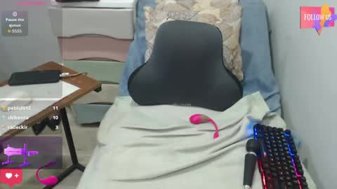 venus496613 online show from 04-28-26, 02:27