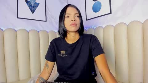 Snapshot of venus__miller chatting on 10-07-25, 12:35 venus__miller online show from 10-07-25, 12:35