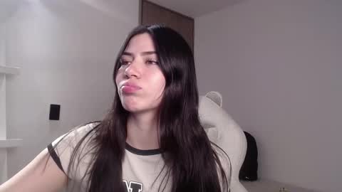 venus_art11 online show from 02-25-25, 02:25