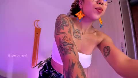 Snapshot of venus_azul chatting on 11-19-25, 11:49 JulietaIndependent Model venus azul online show from 11-19-25, 11:49