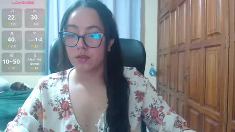 Snapshot of venus_cat_ chatting on 01-18-26, 03:21 Venus online show from 01-18-26, 03:21