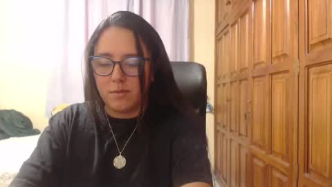 Snapshot of venus_cat_ chatting on 02-08-26, 01:09 Venus online show from 02-08-26, 01:09