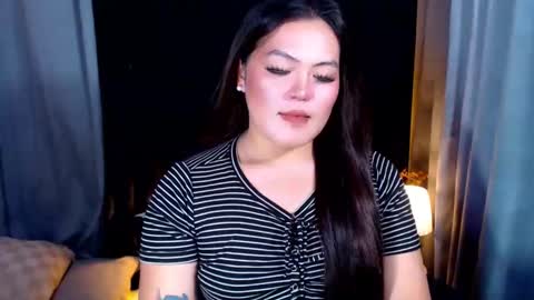 I am Colly Your mystery girl online show from 05-27-26, 01:57