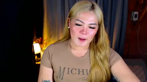 I am Colly Your mystery girl online show from 06-22-26, 03:25
