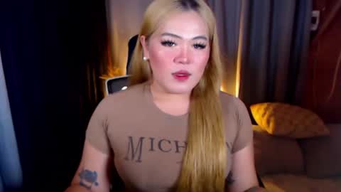 I am Colly Your mystery girl online show from 07-19-26, 06:00