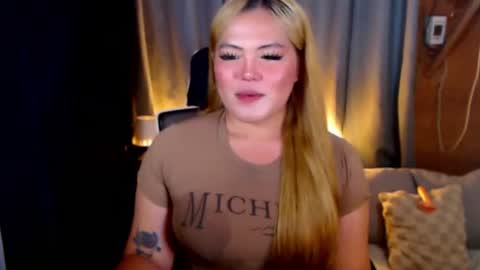 I am Colly Your mystery girl online show from 07-24-26, 04:54