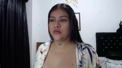 venus_menoza online show from 12-22-25, 12:24