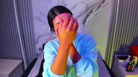 Venusowen  online show from 03-27-26, 01:00