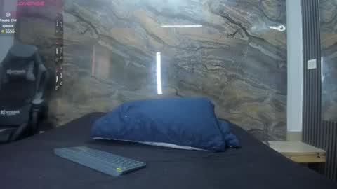 venuss09 online show from 02-22-25, 08:53