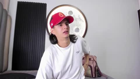 venuss09 online show from 10-16-25, 08:43