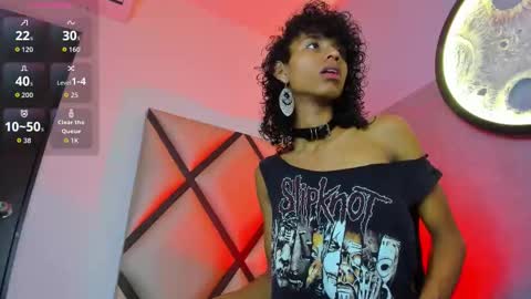 venuss_03 online show from 11-26-25, 03:40