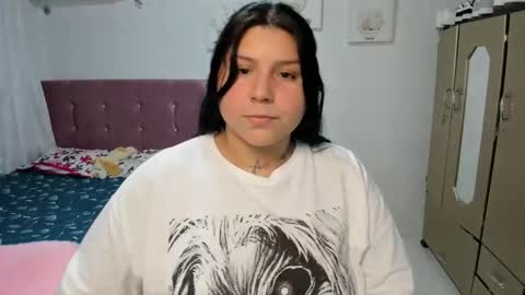 Snapshot of venuswilliamx chatting on 12-20-24, 09:06 venus online show from 12-20-24, 09:06