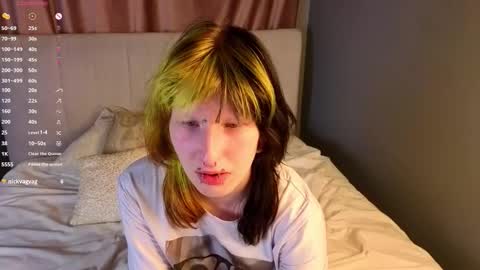 Erica online show from 11-14-25, 08:18