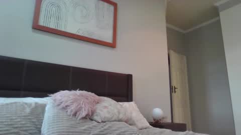 Snapshot of vera1983xx chatting on 12-13-24, 12:06 vera1983xx online show from 12-13-24, 12:06