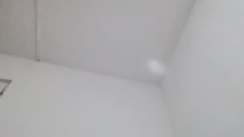 Vera online show from 10-23-25, 04:28