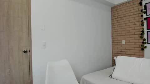 Vera online show from 12-29-24, 10:03