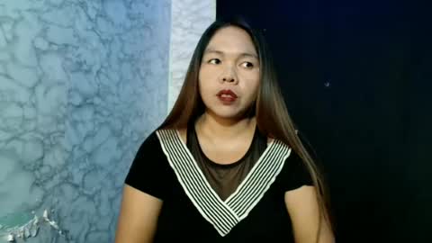 VERA online show from 06-13-26, 05:27
