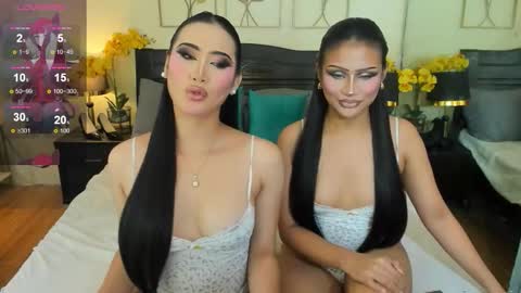 Snapshot of vera_krasovaxxx chatting on 09-18-25, 10:06 your1andonlySAVY online show from 09-18-25, 10:06