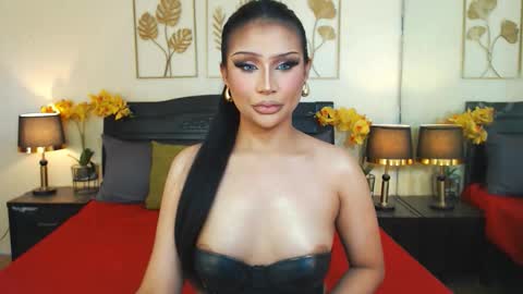 Snapshot of vera_krasovaxxx chatting on 10-25-25, 07:27 your1andonlySAVY online show from 10-25-25, 07:27