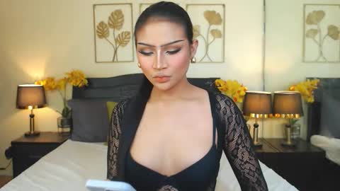 Snapshot of vera_krasovaxxx chatting on 11-09-25, 06:50 your1andonlySAVY online show from 11-09-25, 06:50