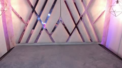 Snapshot of verabest chatting on 02-07-25, 11:45 Domelipa online show from 02-07-25, 11:45