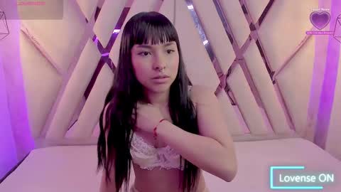 Snapshot of verabest chatting on 02-26-25, 05:39 Domelipa online show from 02-26-25, 05:39