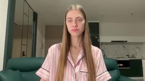 verablanc online show from 05-27-26, 10:51