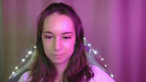 Una online show from 11-15-25, 01:51