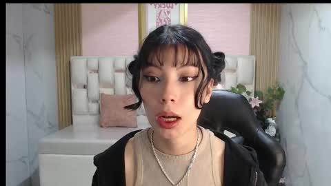 Verana  online show from 10-17-25, 03:53