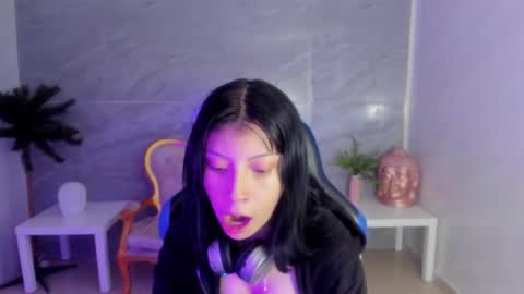 Verana  online show from 10-28-25, 08:00